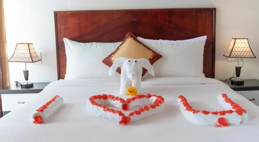 Hotel Ha My Beachside Villa Hoi An